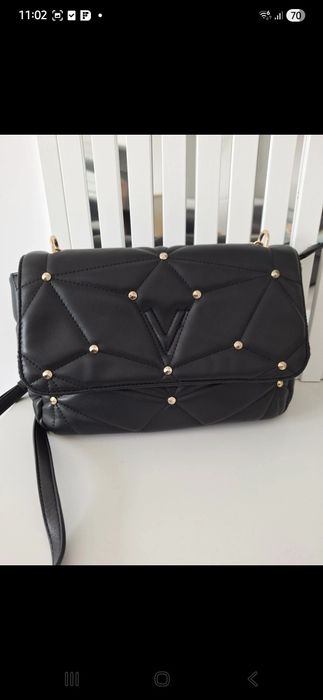 Poseta Valentino superba