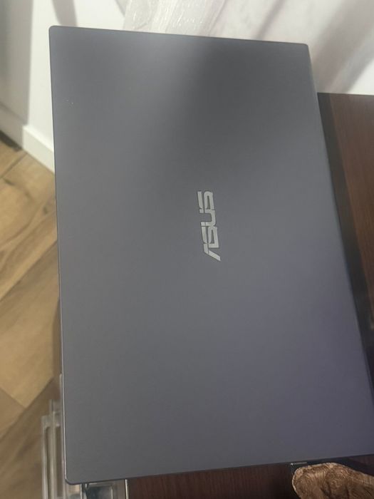 Laptop Asus VivoBook