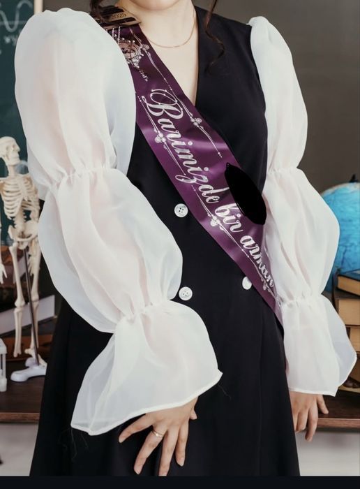 продаю форму одевала только два раза. Для фотосессии.