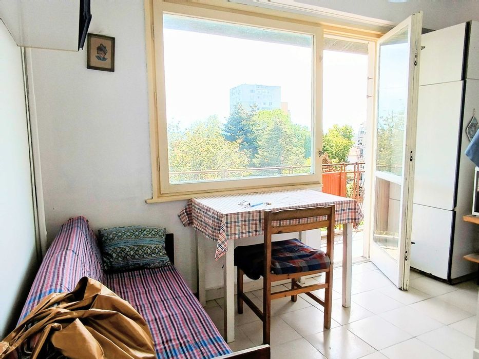 Дава се под наем Тристаен апартамент в Варна, Център - 61 кв.м за 382.5 € - Снимка #5