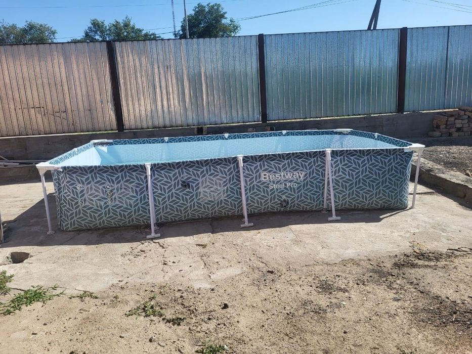 Байсейн каркасный