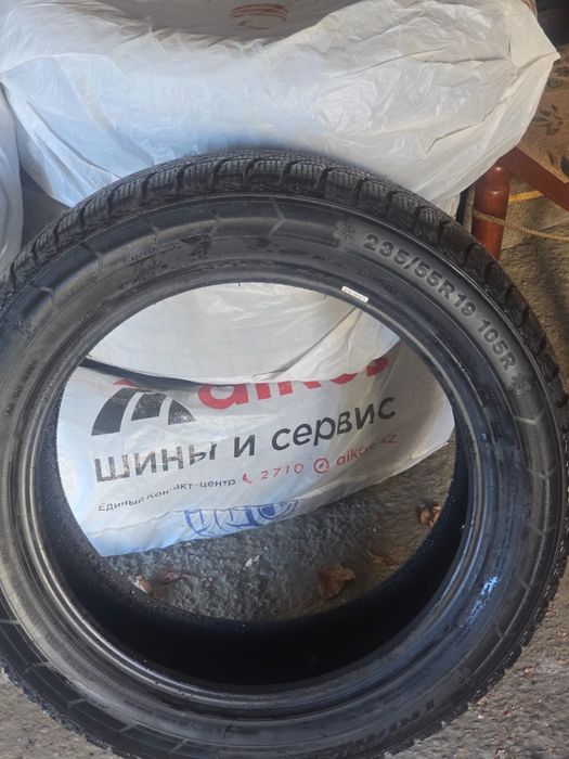 Шина зимняя буу.