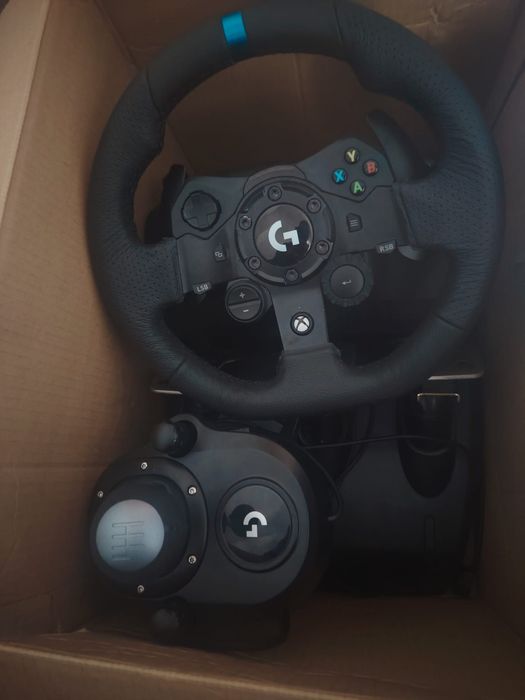 Volan Logitech G923 + Schimbător (Driving Force Shifter
