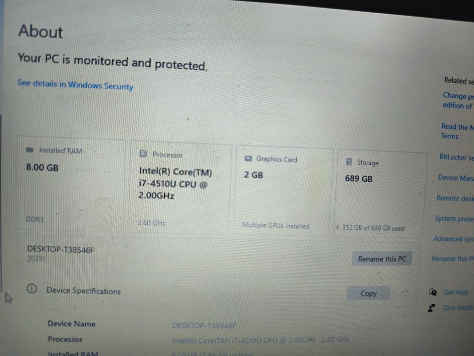 Laptop Lenovo i 7 , un tera GB