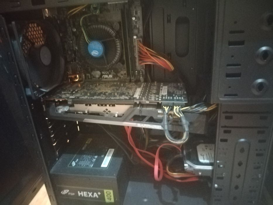 Компютър  intel 3