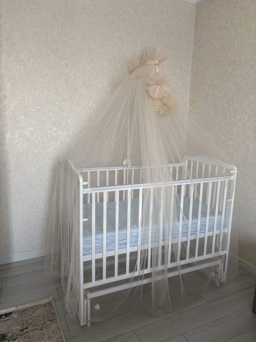 детская кроватка