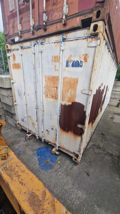 Container maritim
