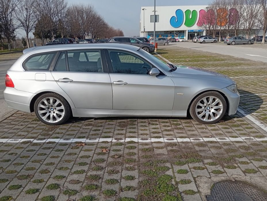 BMW E91 330d X-drive