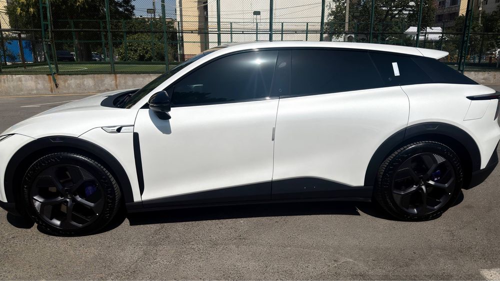 robocar 01 sotiladi yengi