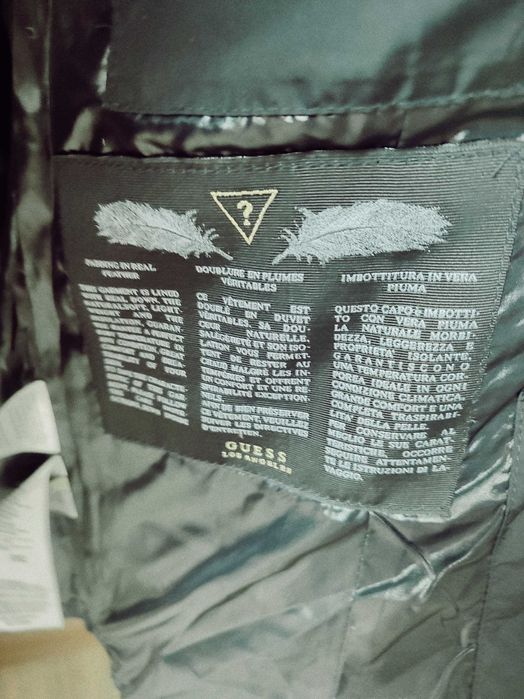 Дамско Пухено Яке Guess , M размер