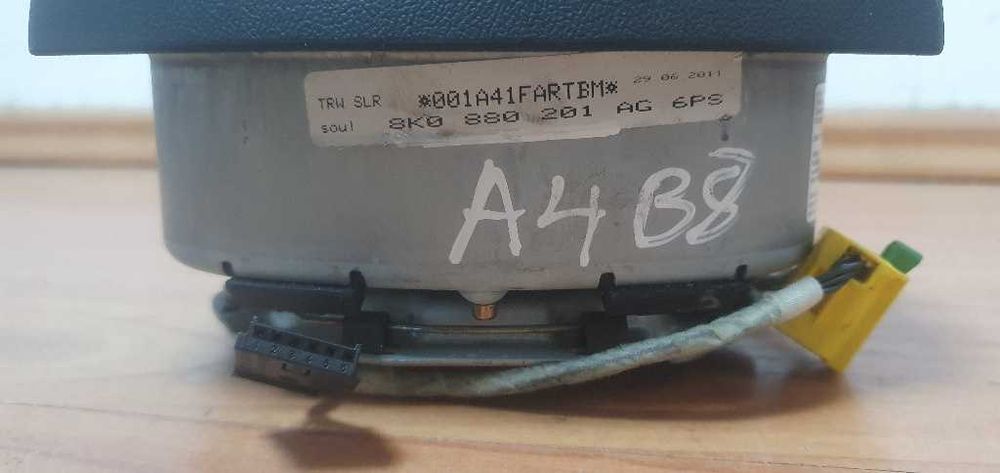 AIRBAG VOLAN Audi A4 B8 2010 COD 8K0880201AG