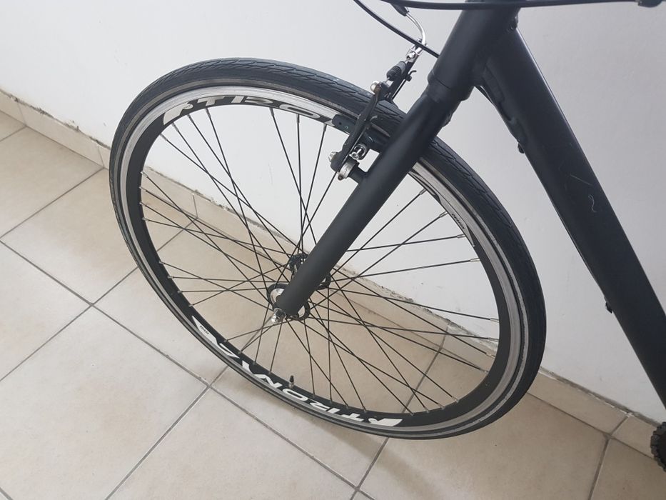Bicicleta ușoară de oraș