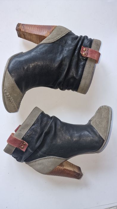 Ghete piele  cu toc 8.5 cm Terra Plan