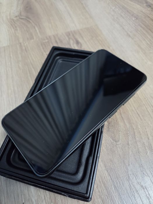 SAMSUNG galaxy S23