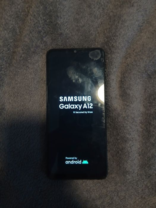 Vând Samsung galaxy A12 stare buna (dați mi mesaj pe whatsapp pt mai multe detalii ca nu prea răspund la telefon)