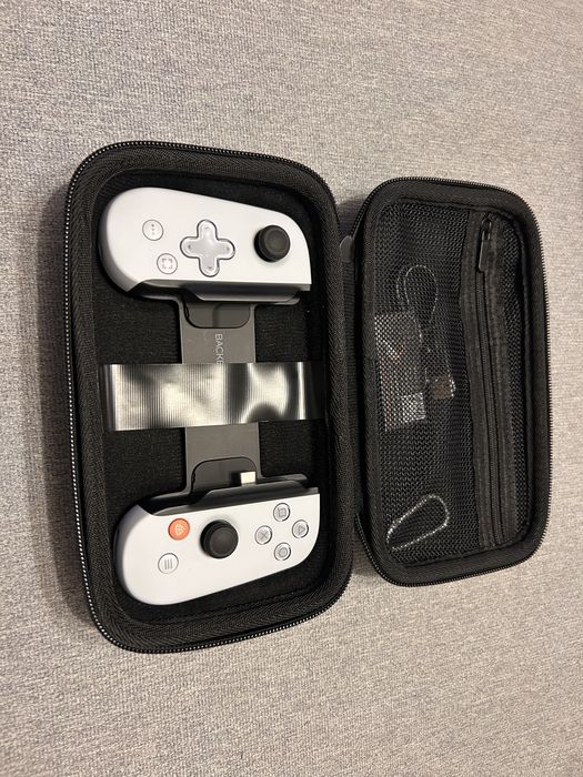 Backbone PS edition, type C