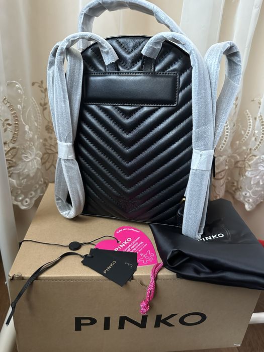 Раница Pinko Zaino в черен цвят Чисто нова