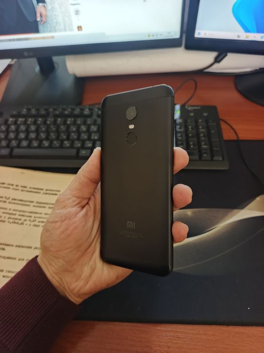 Redmi 5plus 32gb[2022]ideal iwlawi zur aybi yuq tozza telefon yangiday