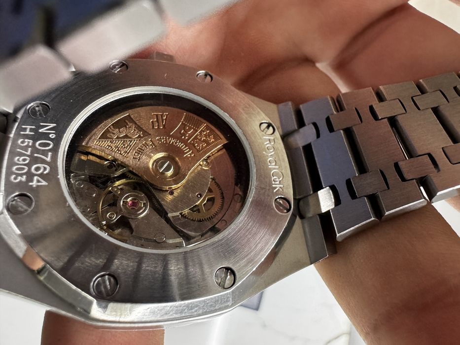 Продам Часы мужские