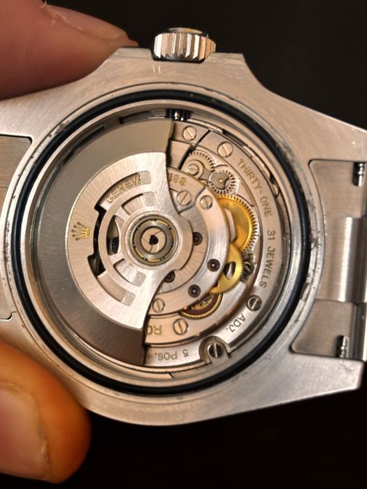 Rolex Submariner 124060LN