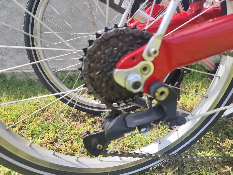 Bicicletă pliabilă DAHON – 20” – 7 viteze Shimano – compactă și practică