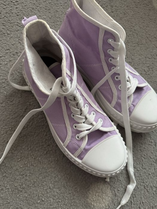 Дамски кецове рилави