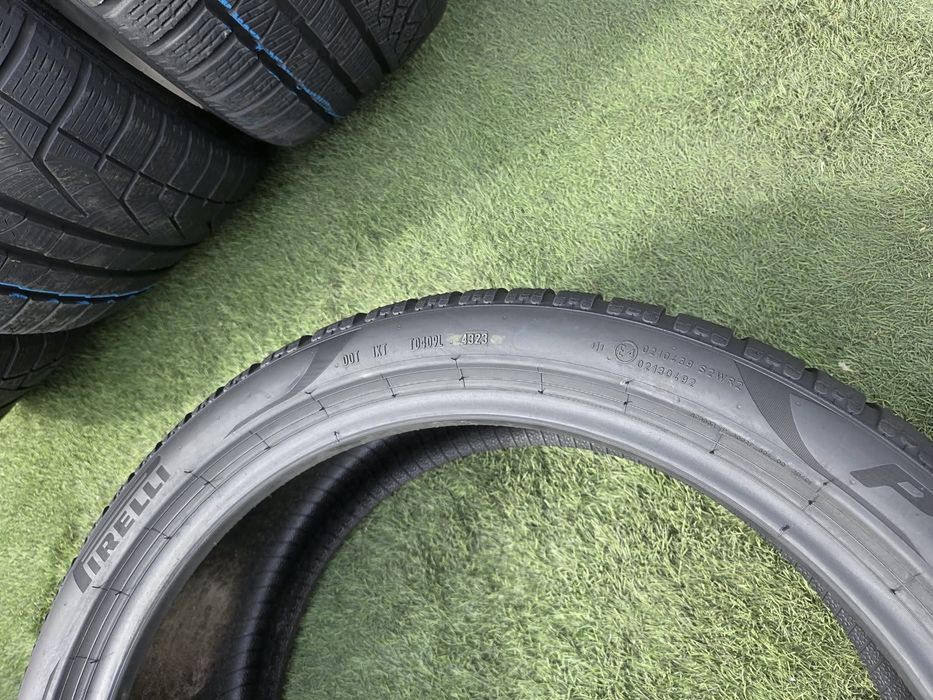 275 35 20 cu 245 40 20 Pirelli