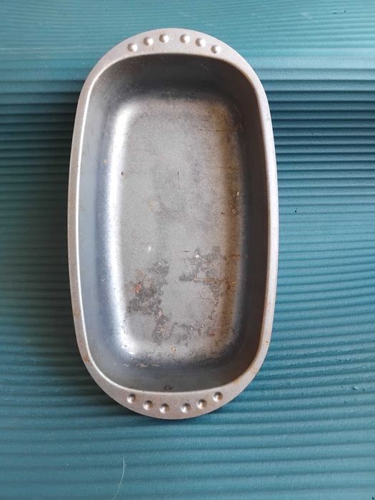 Тава за печене с тефлоново покритие