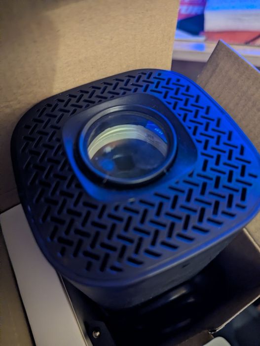 Проектор MAGCUBIC HY320