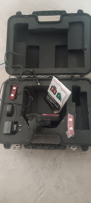 Продаётся профессиональный лазерный уровень