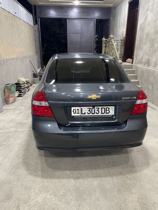 Нексия 3 сотилади