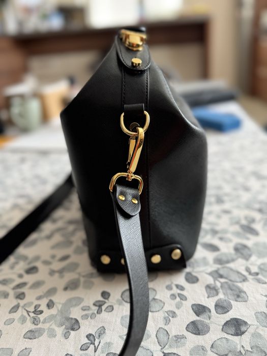 Alexander McQueen дамска чанта
