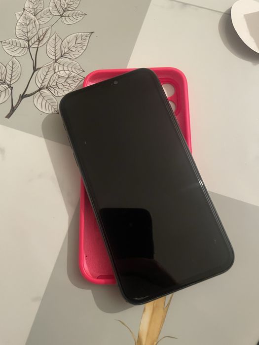 Iphone 11 ,айфон 11 продается срочно