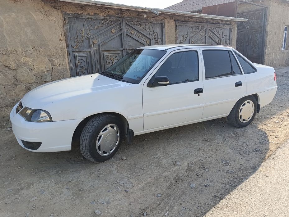 Zoʻr chotki mashina