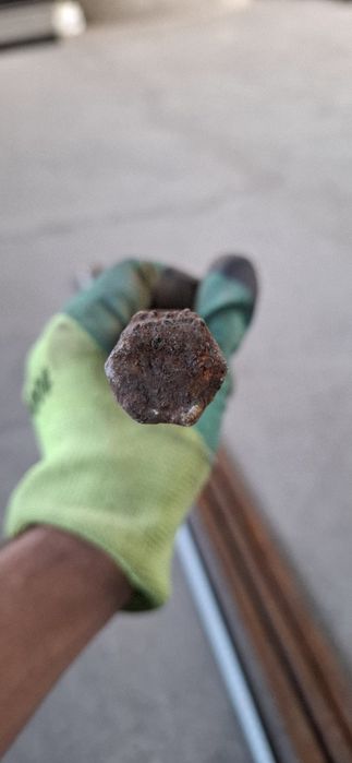 Прут шестигранный металлический