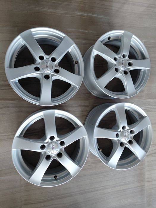 Джанти Dezent 16 цола, 5×114.3 ,7J, ЕТ40