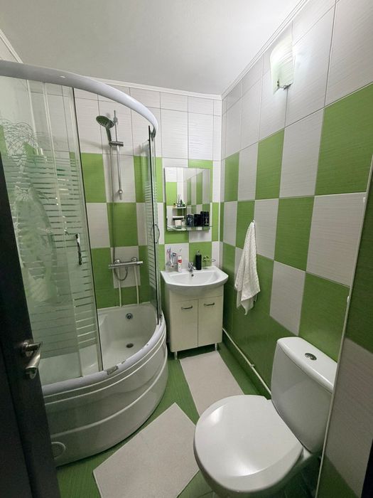 Apartament 3 camere decomandat