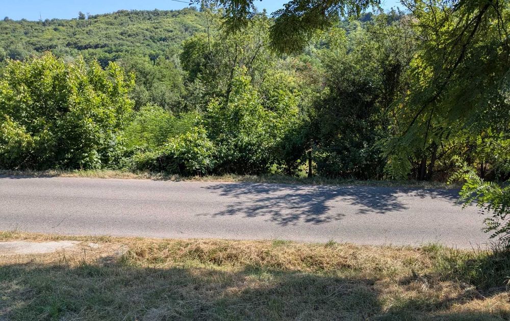 Tutana, 1385mp, intravilan, 50m deschidere asfalt, curent, 10min de A1