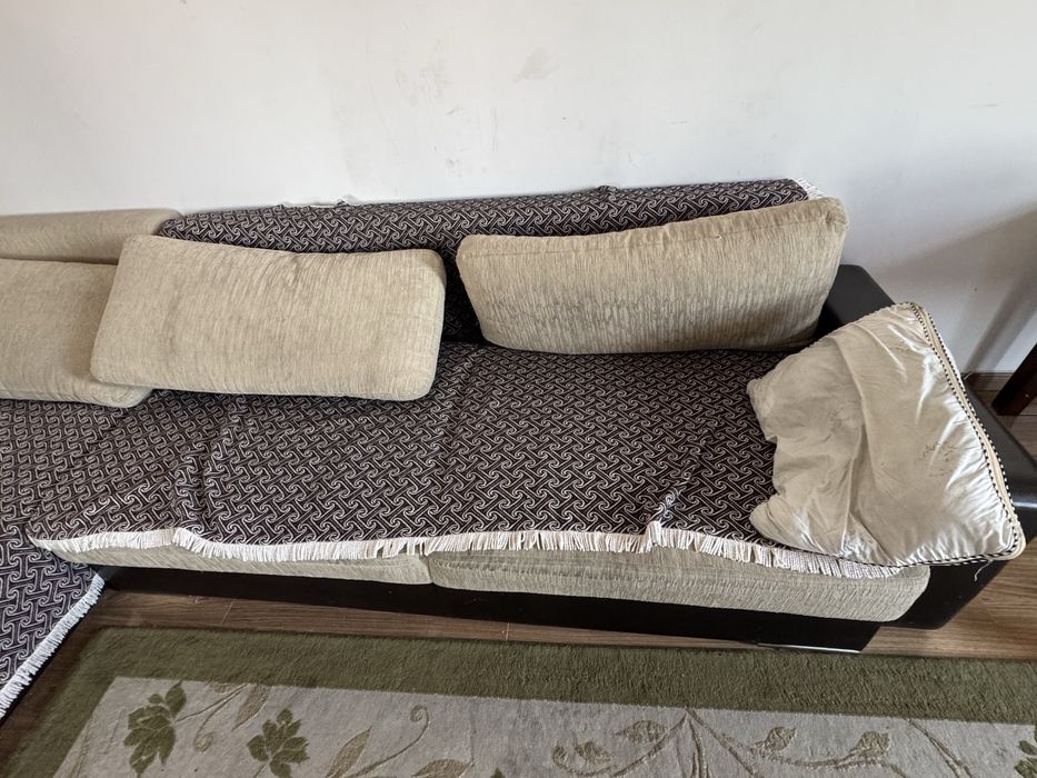 Продам диван угловой