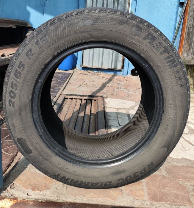 Продам резину R15