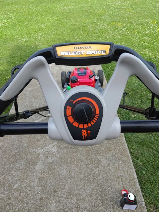 Masina de tuns iarba Honda HRX 537 VK 5,6CP