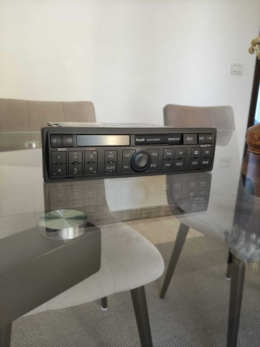 Casetofon OEM Audi Concert