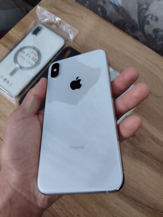 Iphone Xs Max 512 Gb yunks 80 turuton bor feys id yoq Holat idial