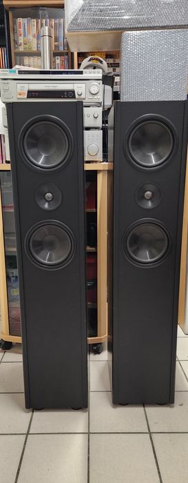 Boxe Bass Reflex marca Grundig 150 watt