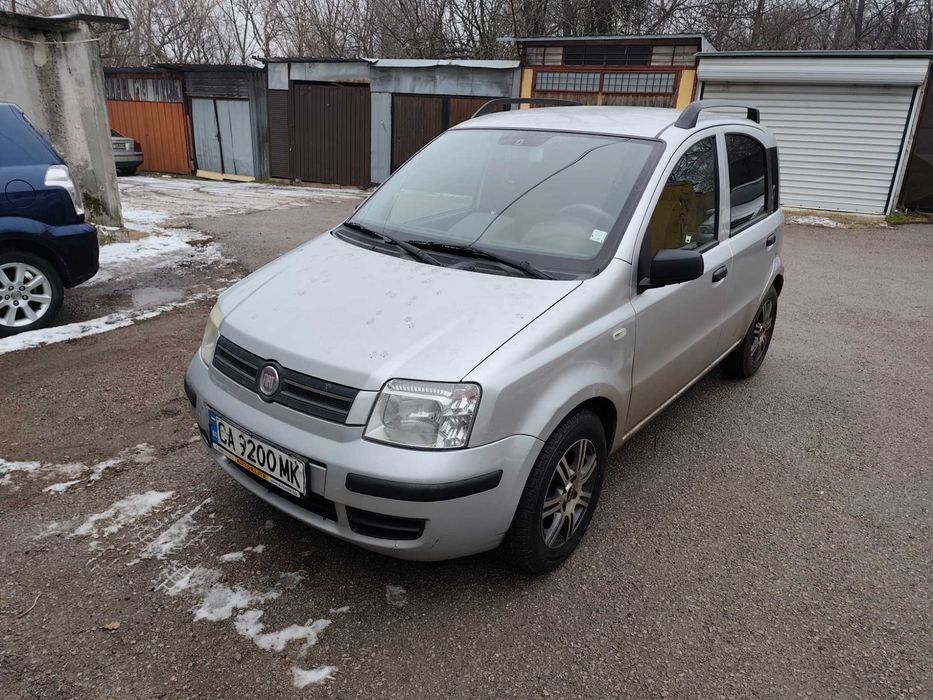 Продавам Фиат панда