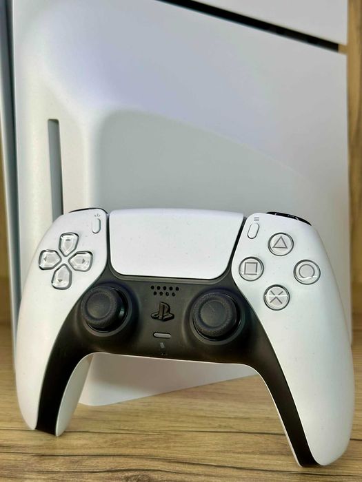 Конзола Sony Playstation 5 Slim Disk Edition CFI-2016 / Перфектна