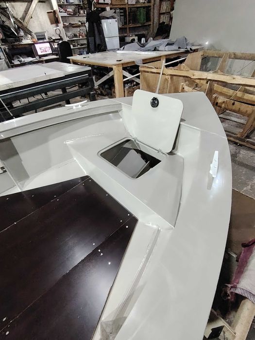 Лодка "Magnum-380"