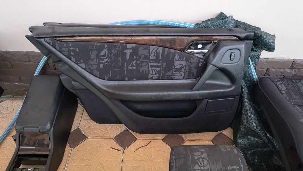 Салон мерседес w210