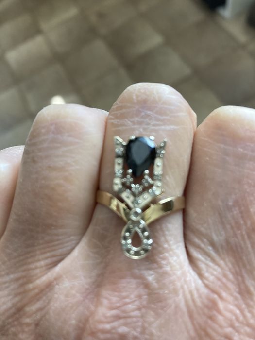 Кольцо золото 585 пр.с бриллиантами.