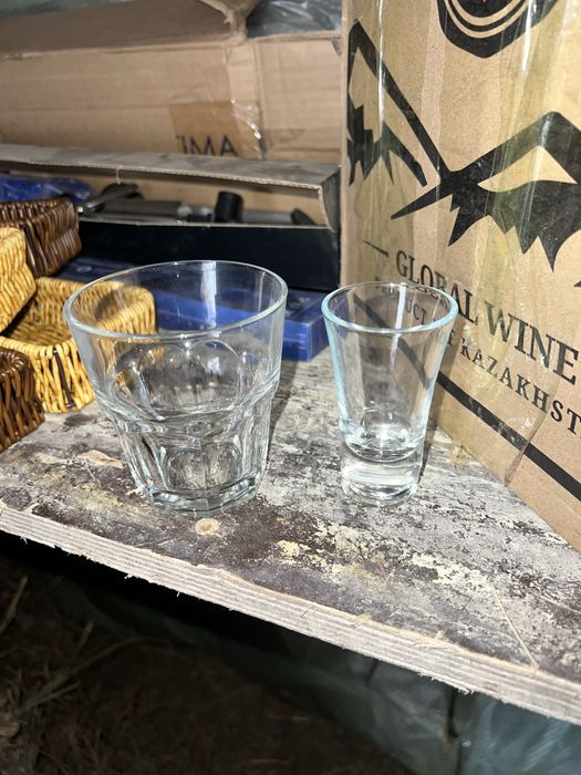 Продам башня 2шт пивные бокалы стананы